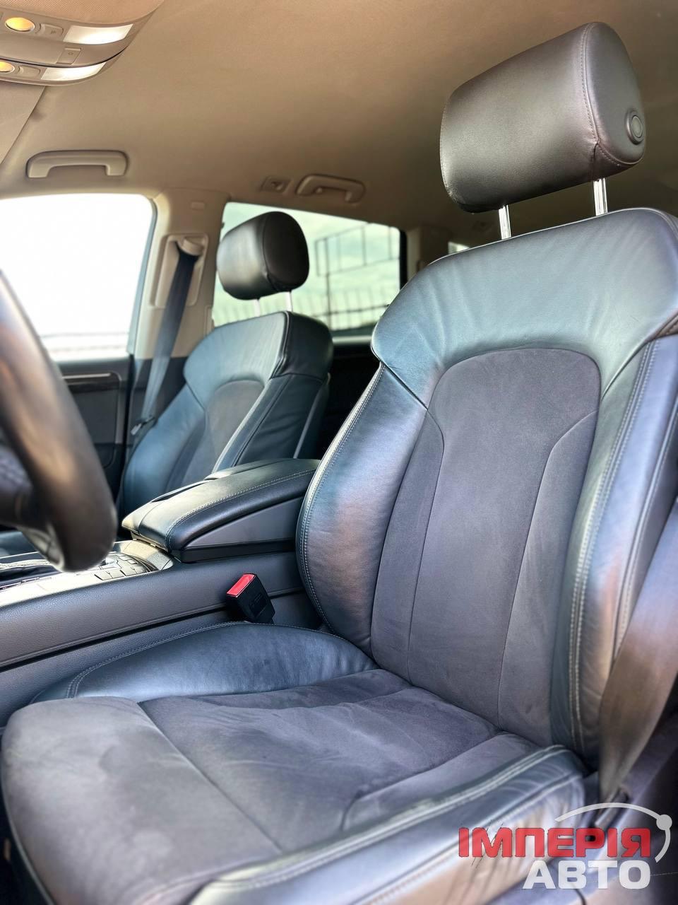 Audi Q7 - фото 6