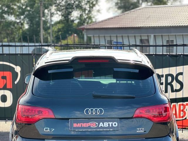 Audi Q7 - фото 4