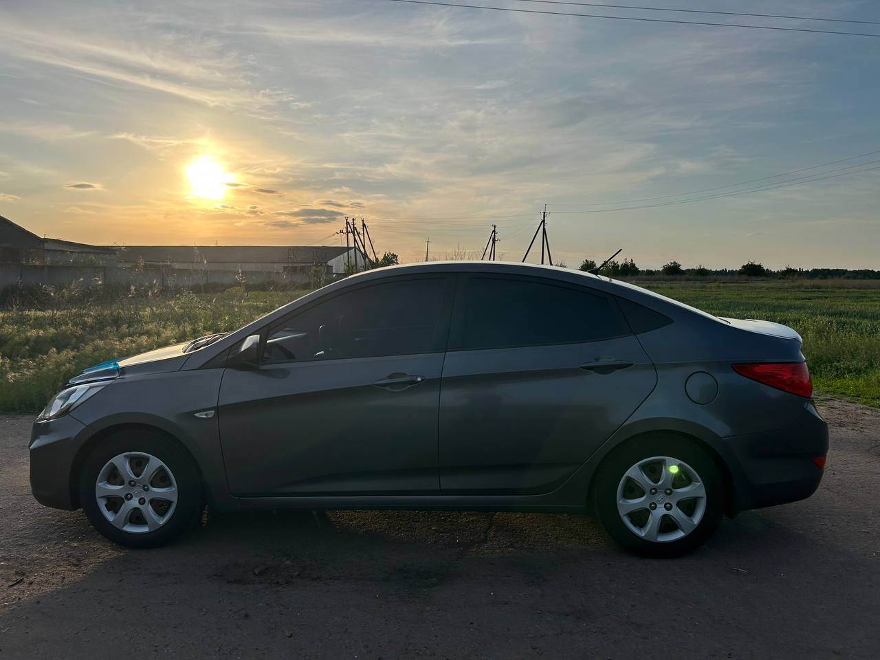 Hyundai Accent - фото 17