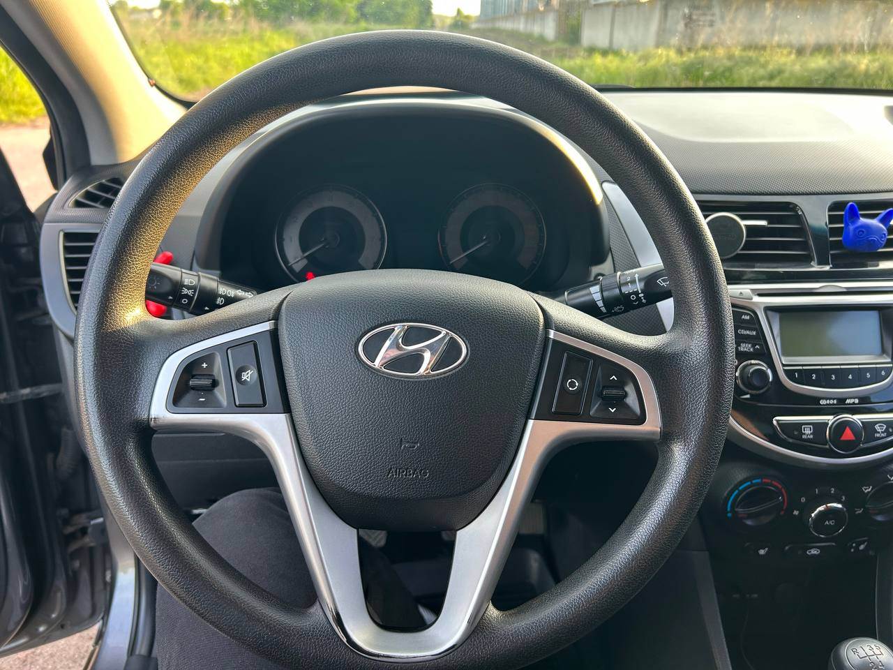 Hyundai Accent - фото 20