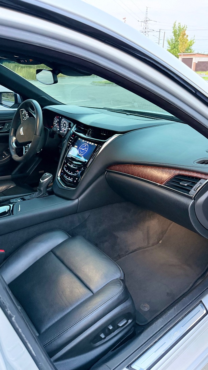 Cadillac CTS - фото 21