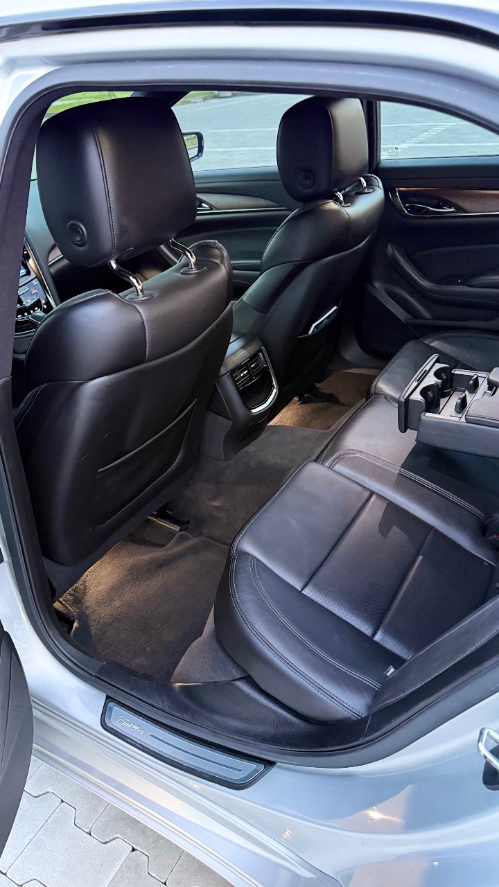 Cadillac CTS - фото 3