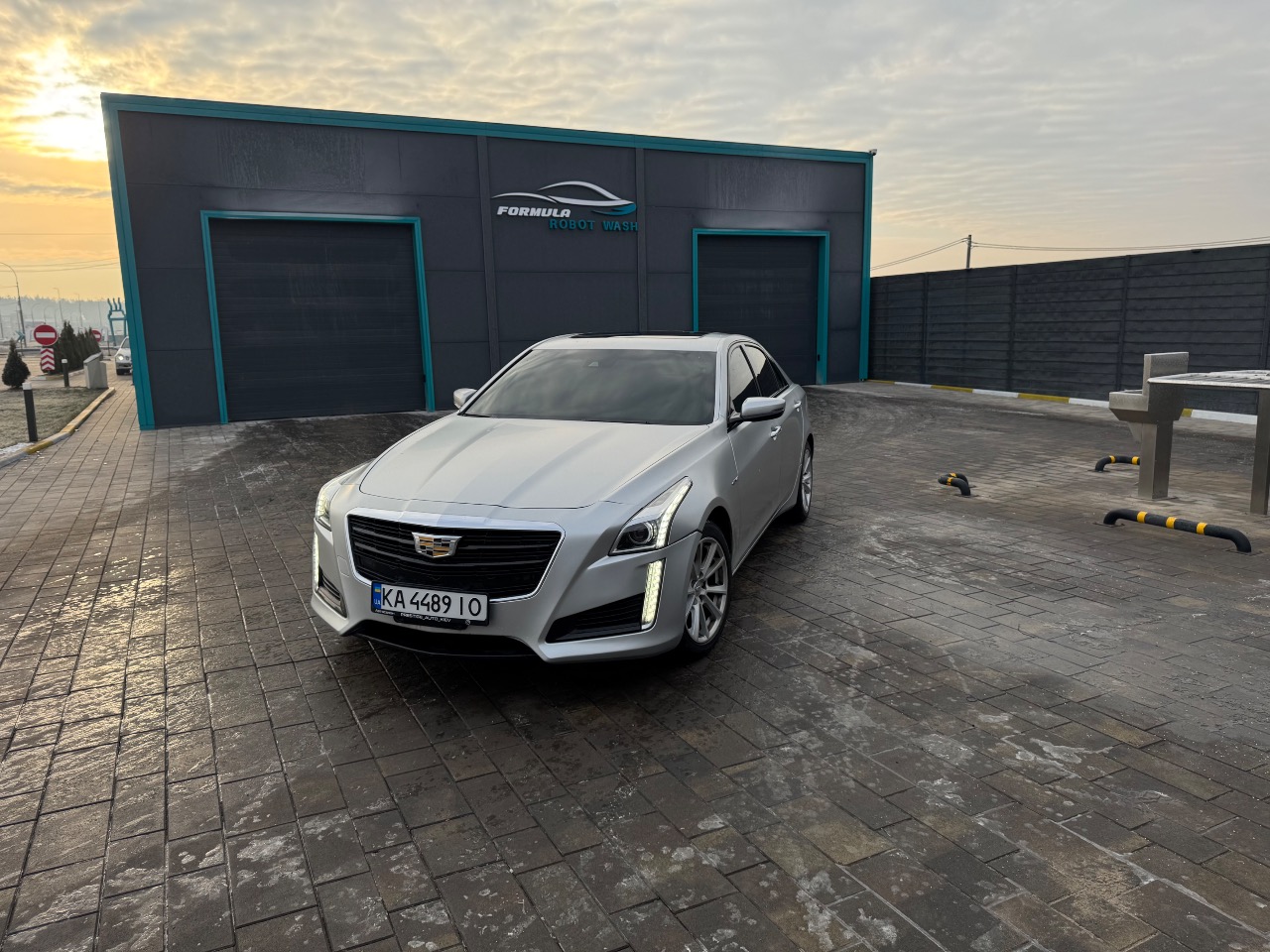 Cadillac CTS - фото 12