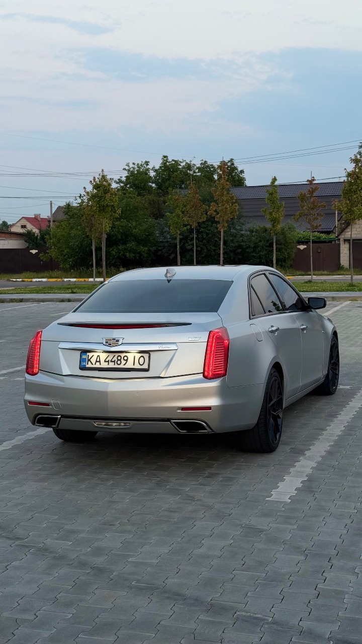 Cadillac CTS - фото 11