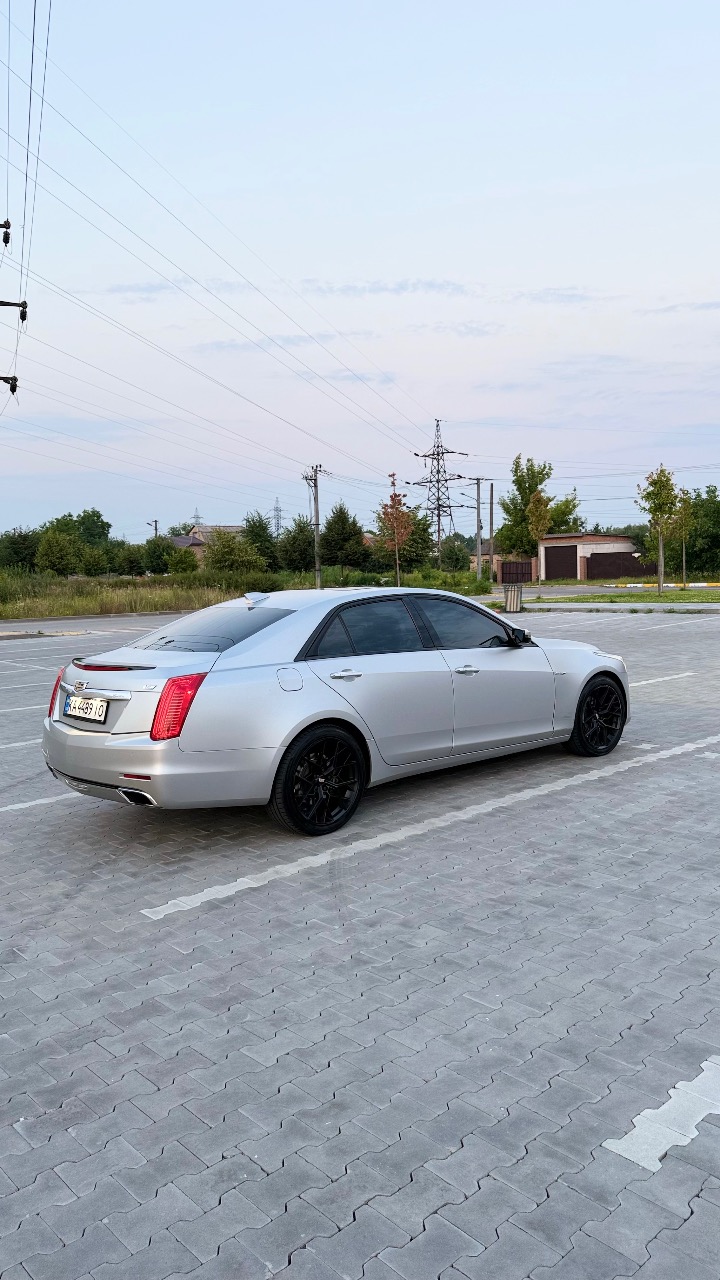 Cadillac CTS - фото 7