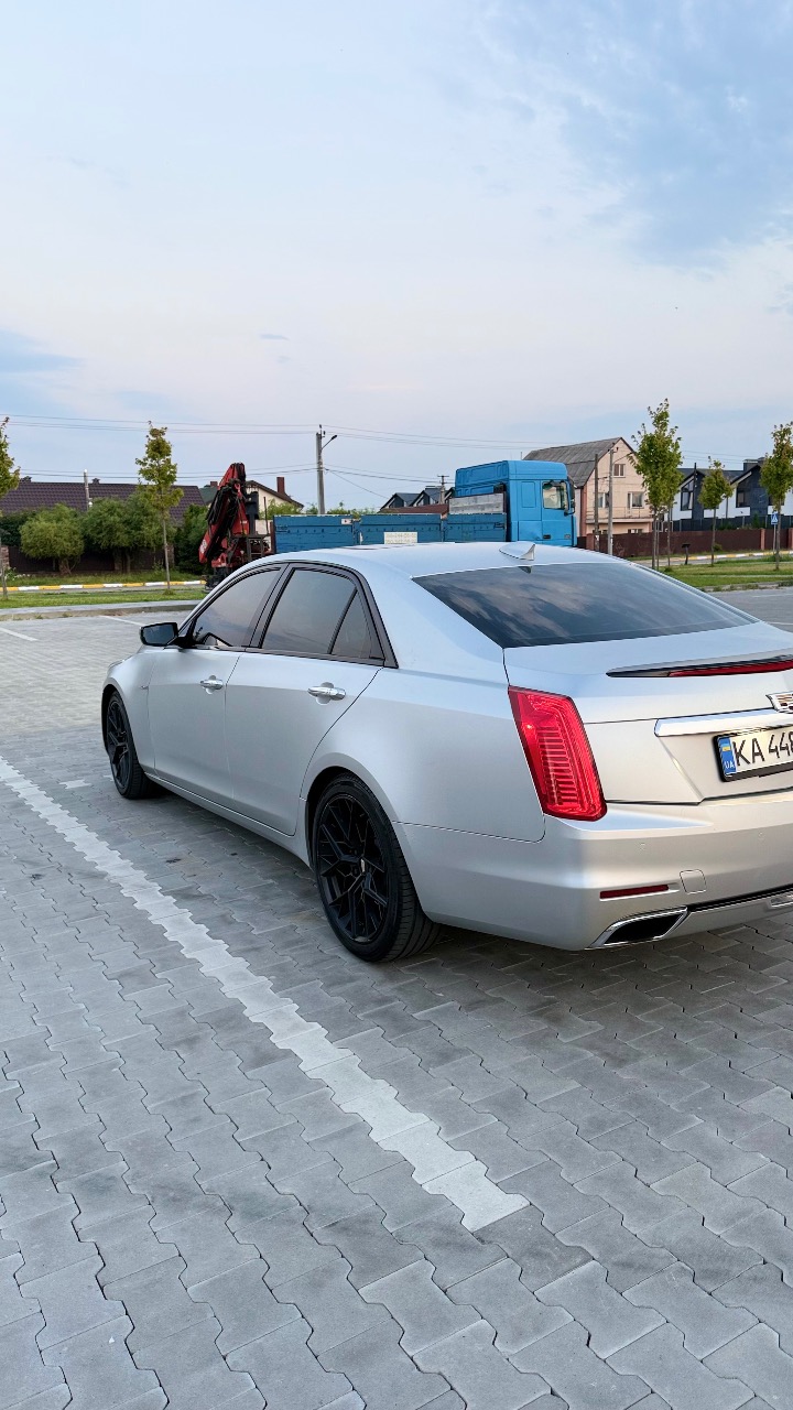 Cadillac CTS - фото 18