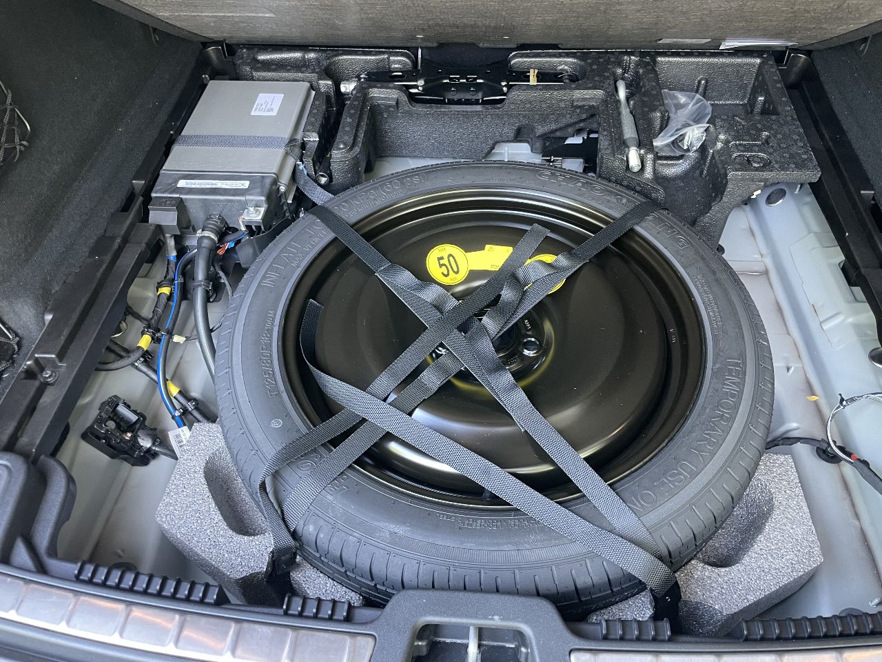 Volvo XC60 - фото 40