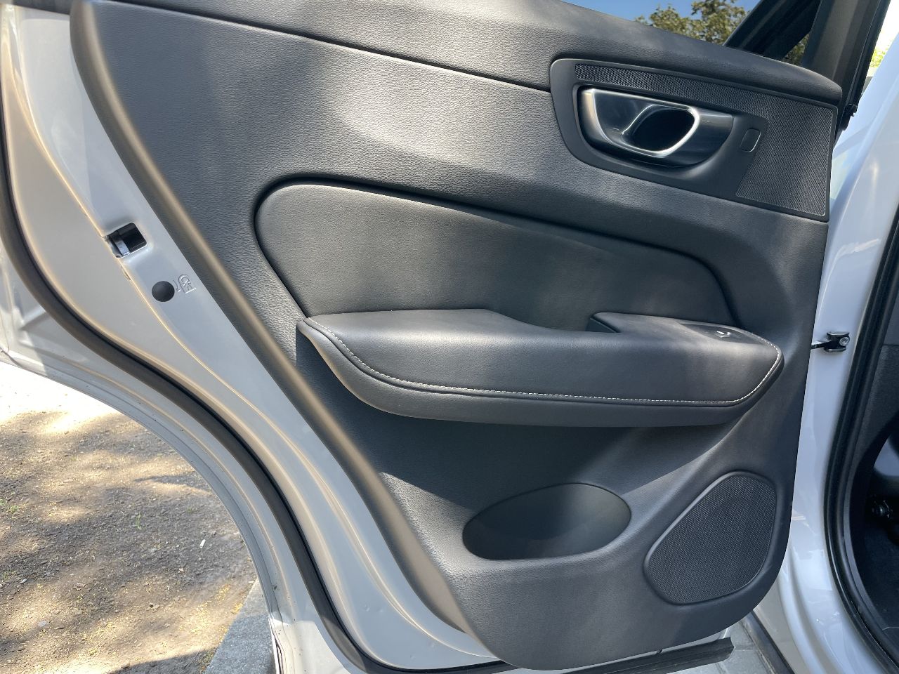 Volvo XC60 - фото 34