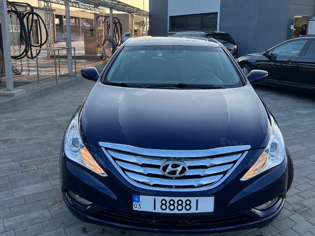 Hyundai Sonata - фото 2