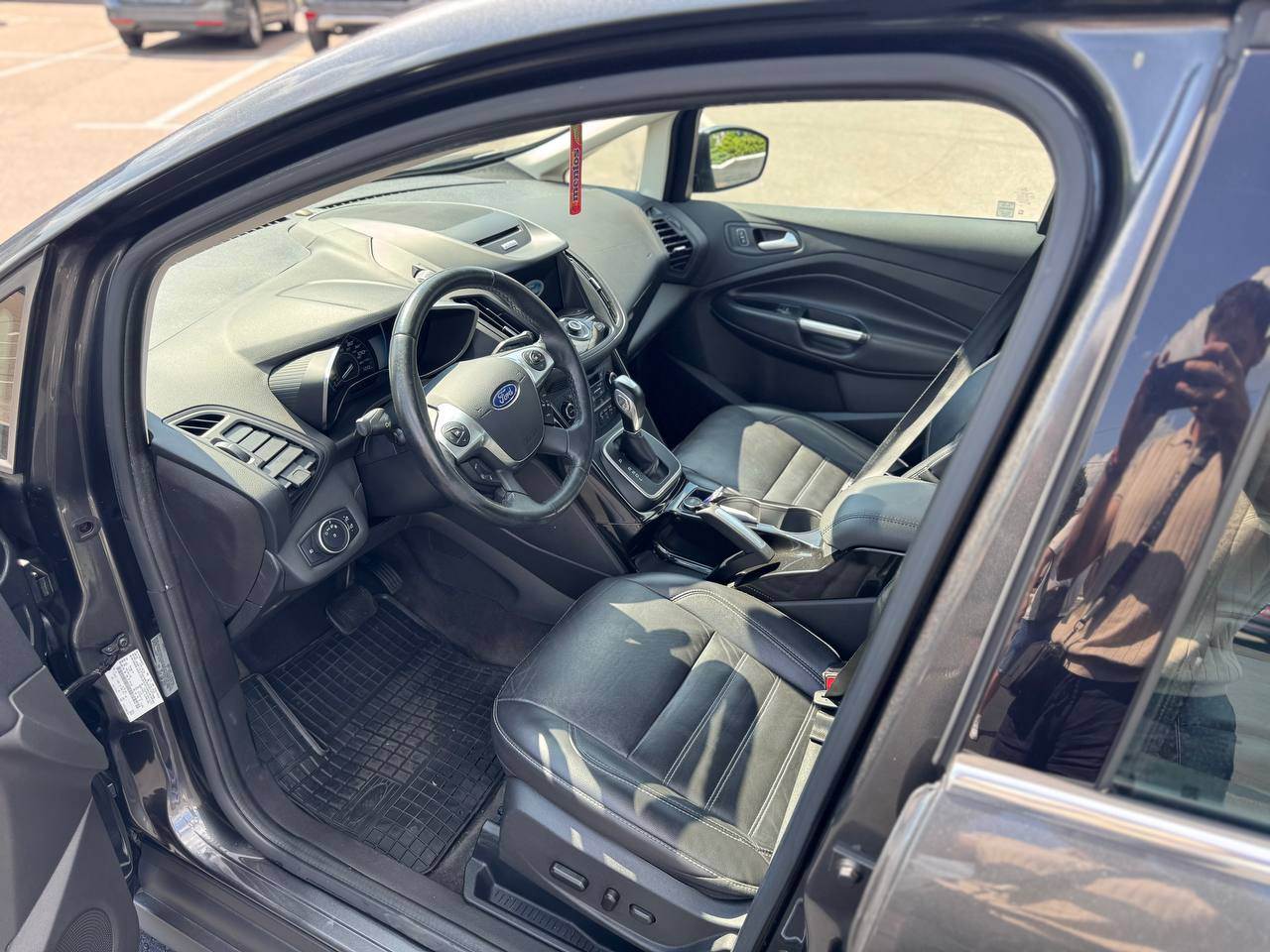 Ford C-MAX - фото 13