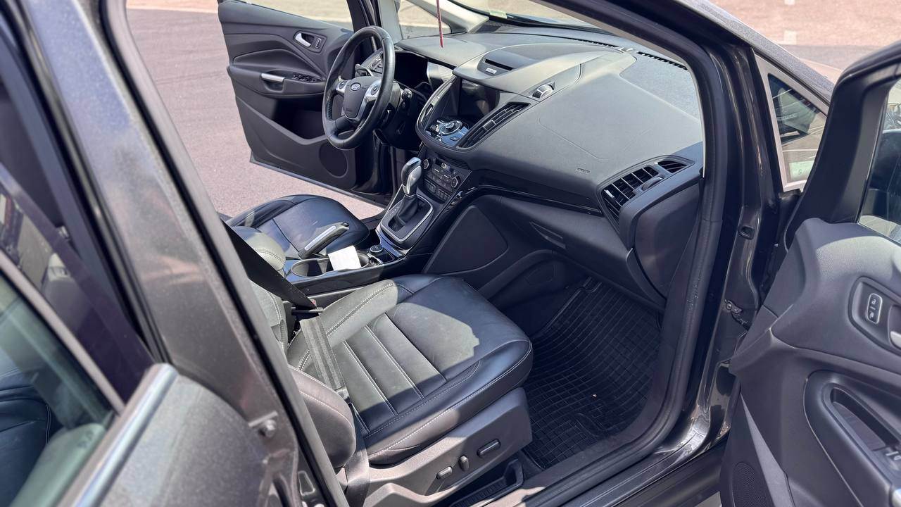 Ford C-MAX - фото 19