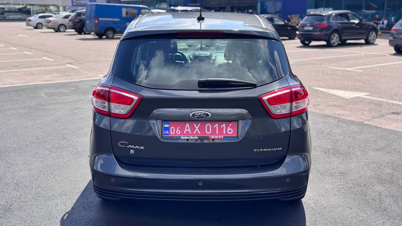Ford C-MAX - фото 8