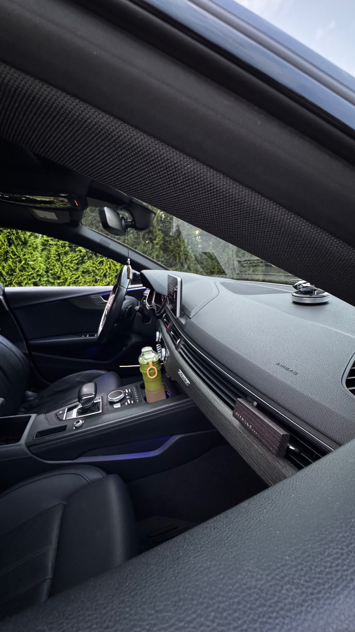 Audi A5 - фото 7