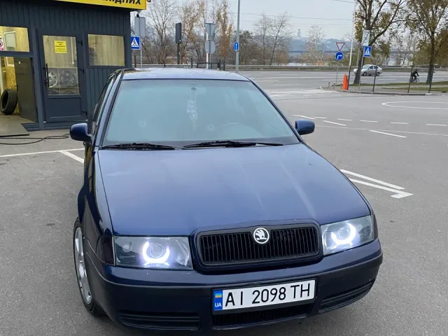 Skoda Octavia - фото 2