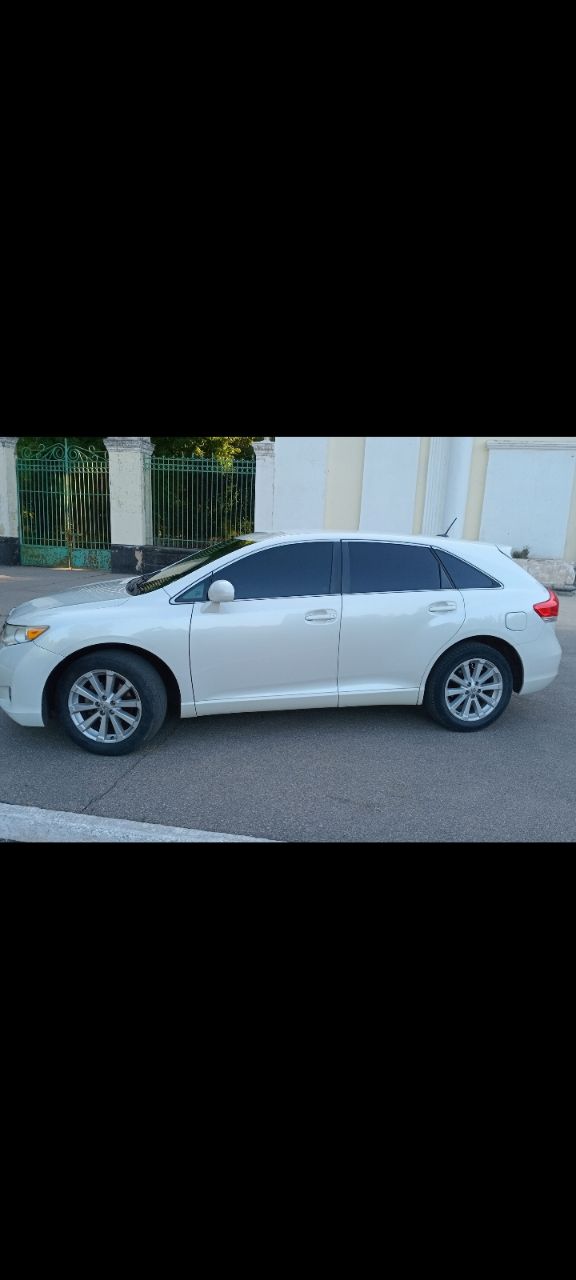 Toyota Venza - фото 5