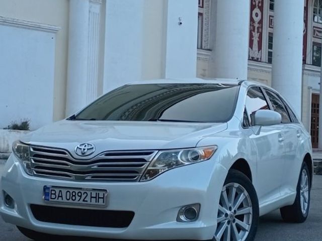 Toyota Venza - фото 2