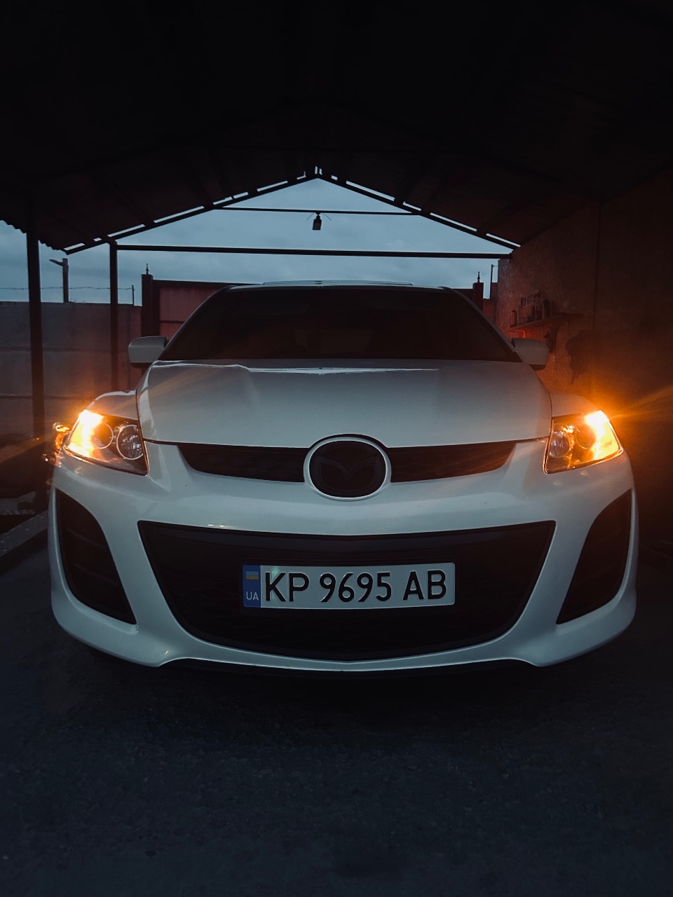 Mazda CX-7 - фото 1