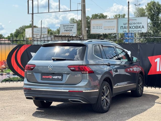 Volkswagen Tiguan - фото 4