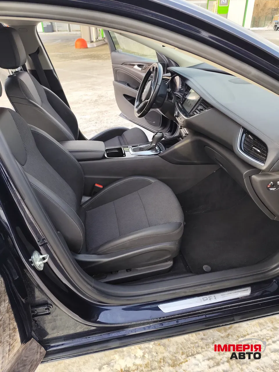 Opel Insignia - фото 8