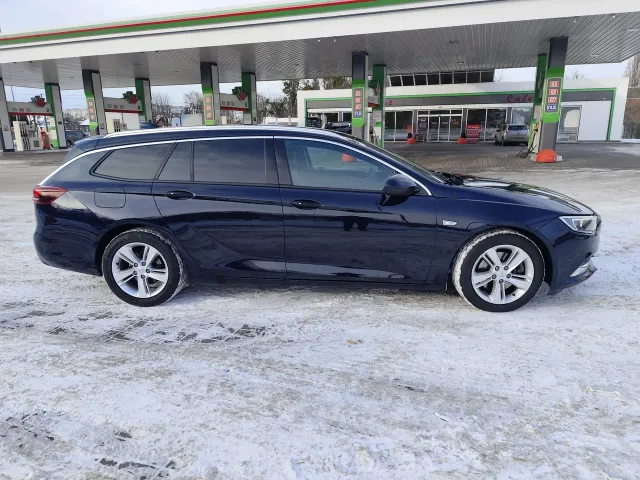 Opel Insignia - фото 4