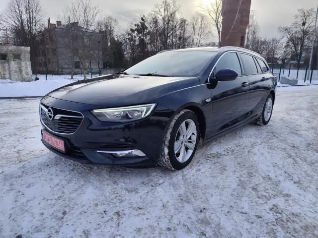 Opel Insignia - фото 2