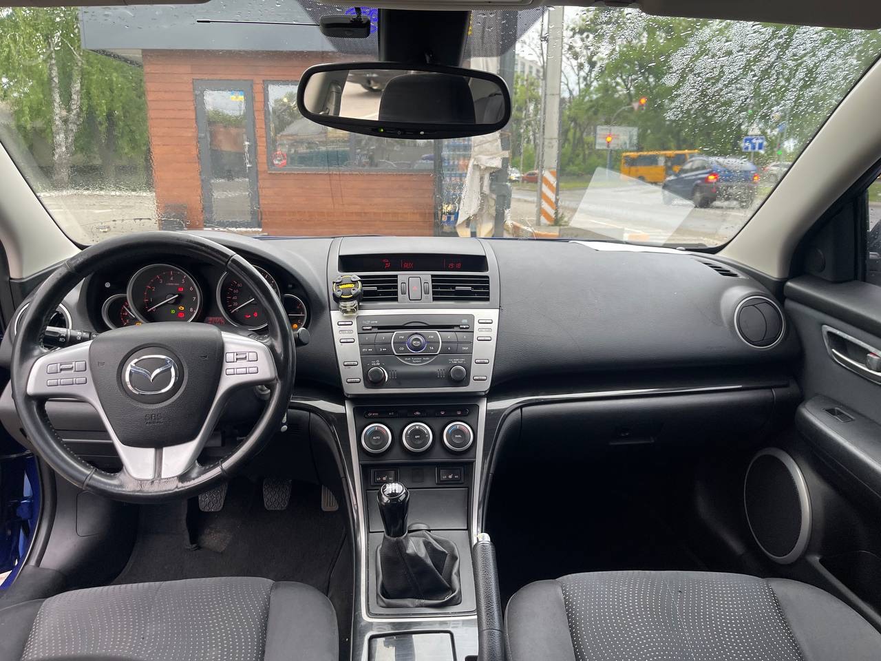 Mazda 6 - фото 12