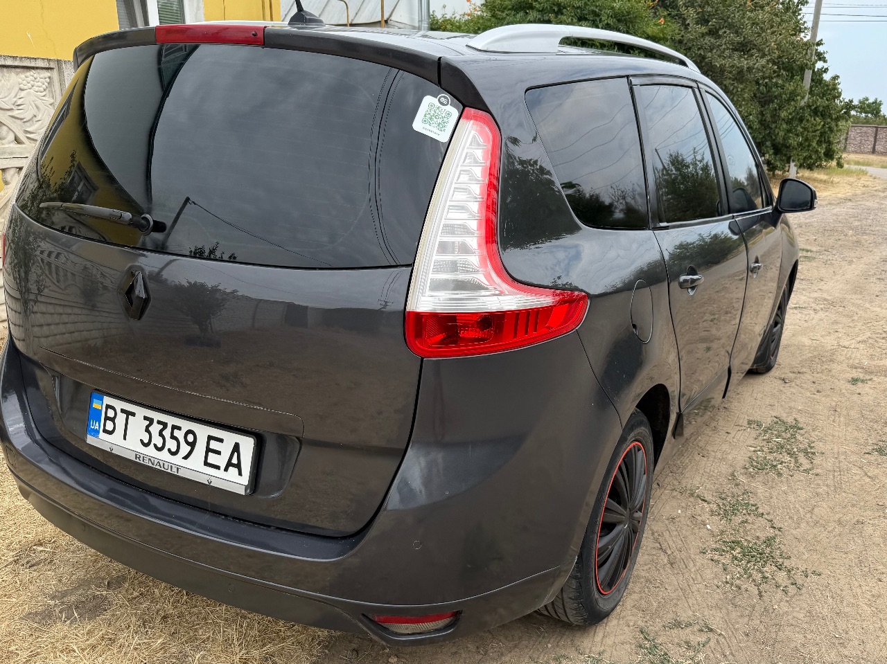 Renault Scenic - фото 6