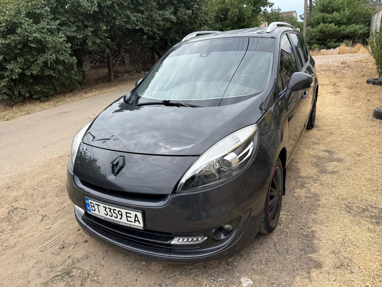 Renault Scenic - фото 4