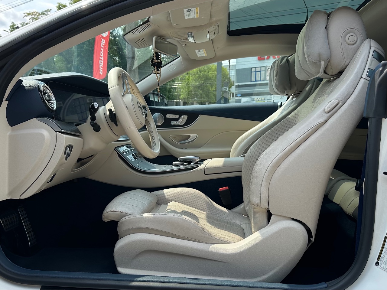 Mercedes-Benz E-Класс - фото 4