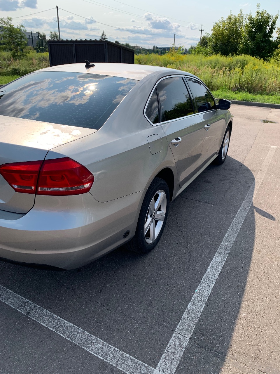 Volkswagen Passat (North America and China) - фото 5