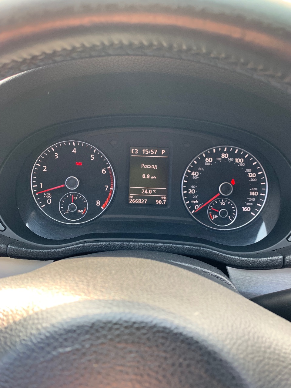 Volkswagen Passat (North America and China) - фото 16