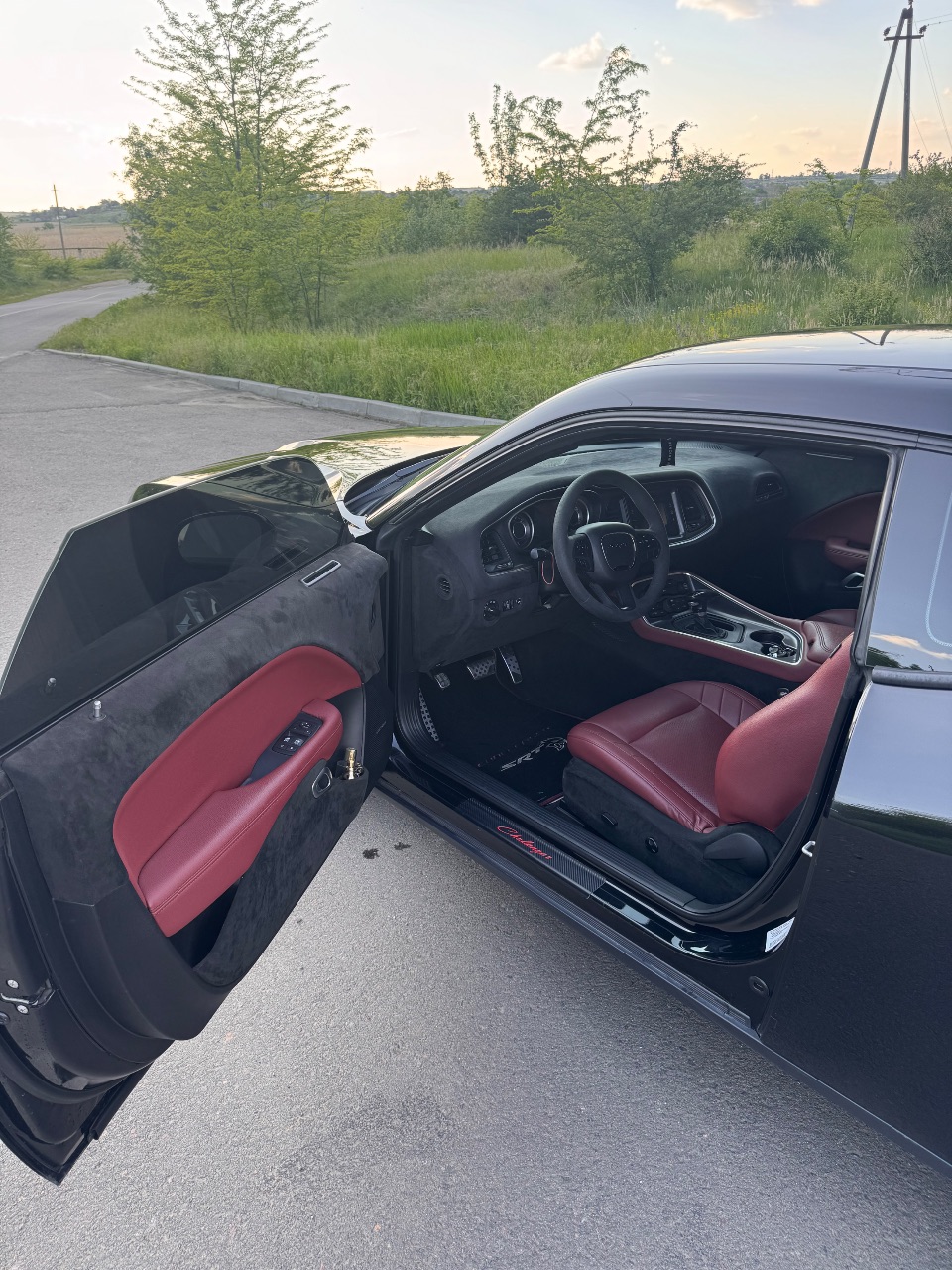 Dodge Challenger - фото 12