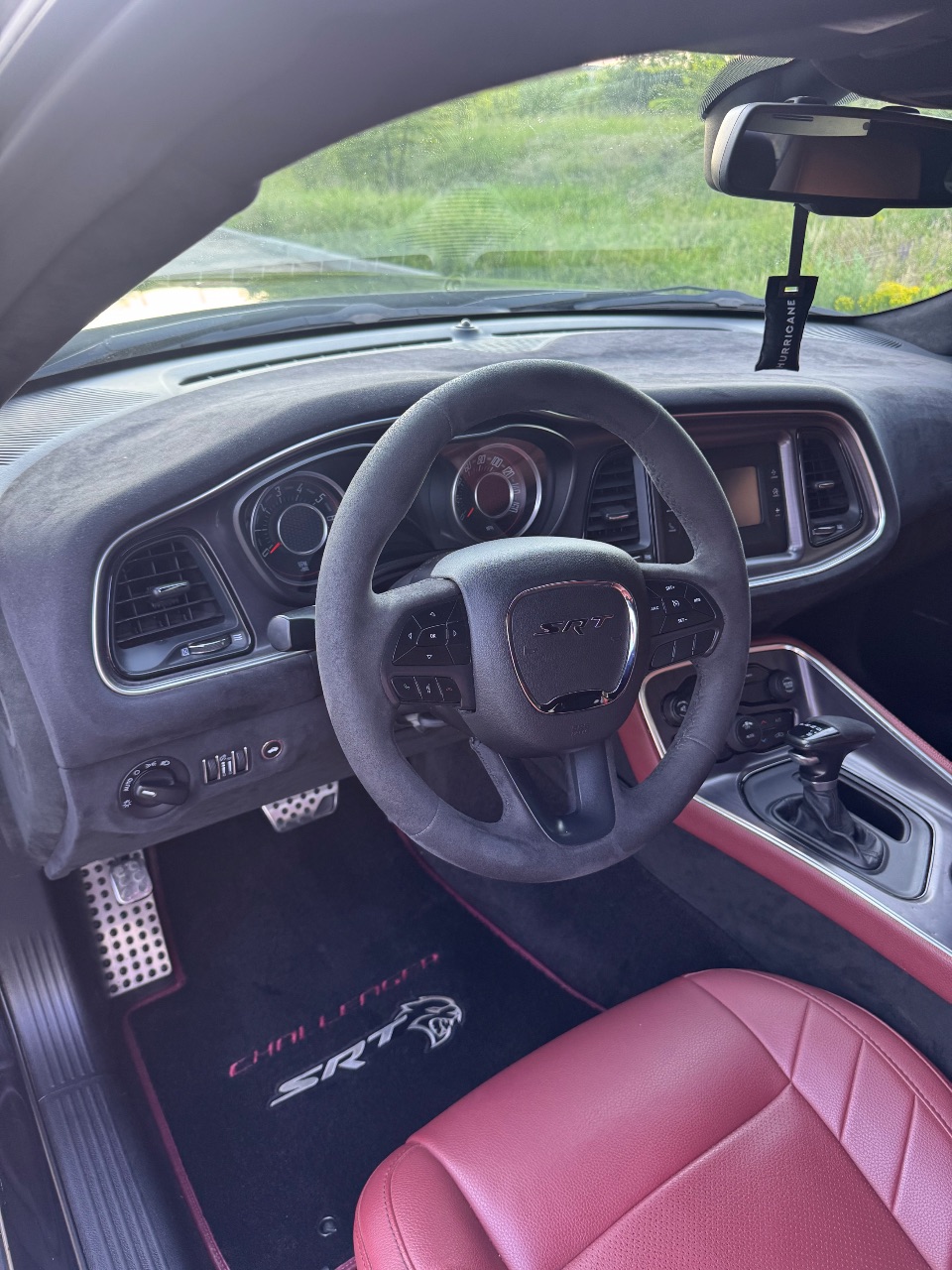 Dodge Challenger - фото 10