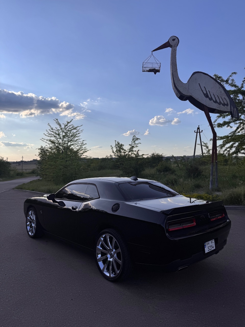 Dodge Challenger - фото 5