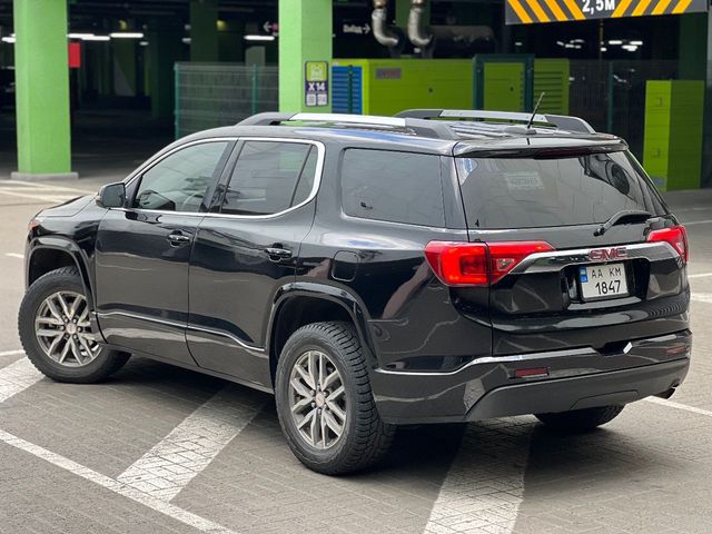 GMC Acadia - зображення 2
