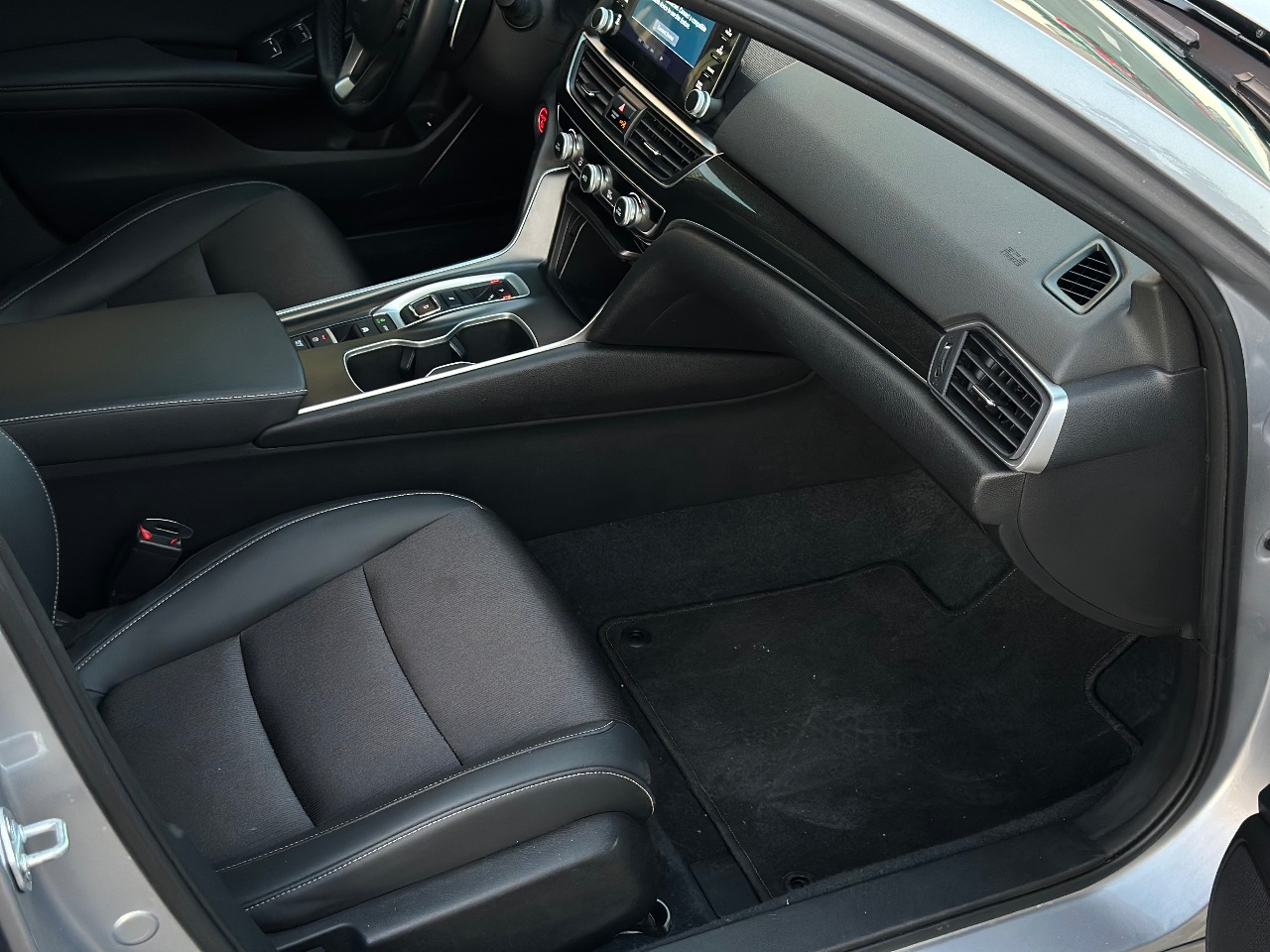 Honda Accord - фото 27