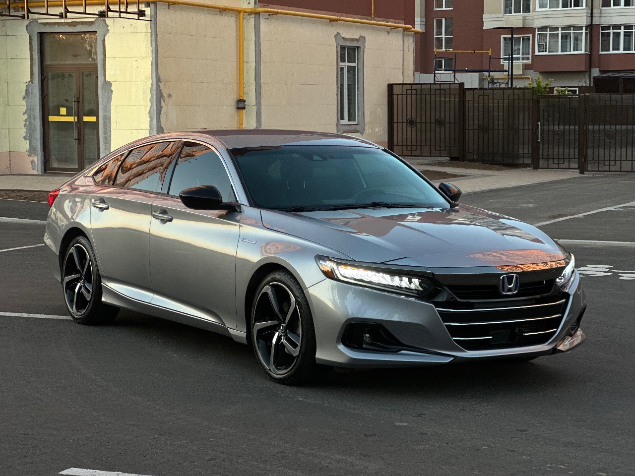 Honda Accord - фото 1