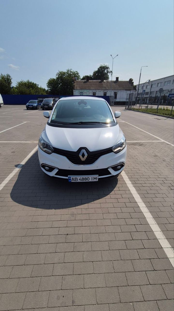 Renault Scenic - фото 1