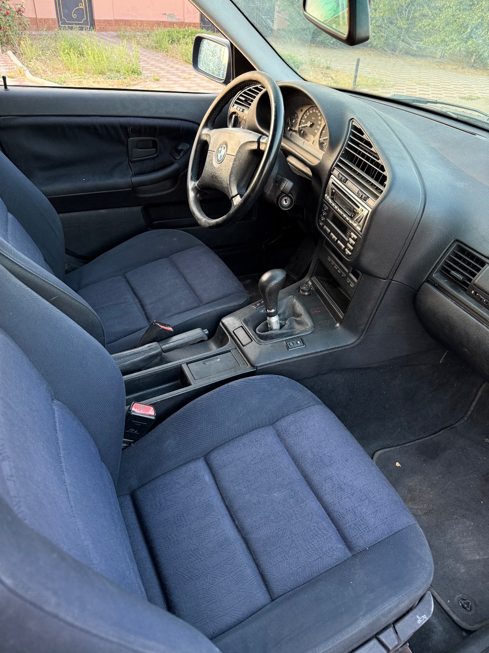 BMW 3 серії - фото 11