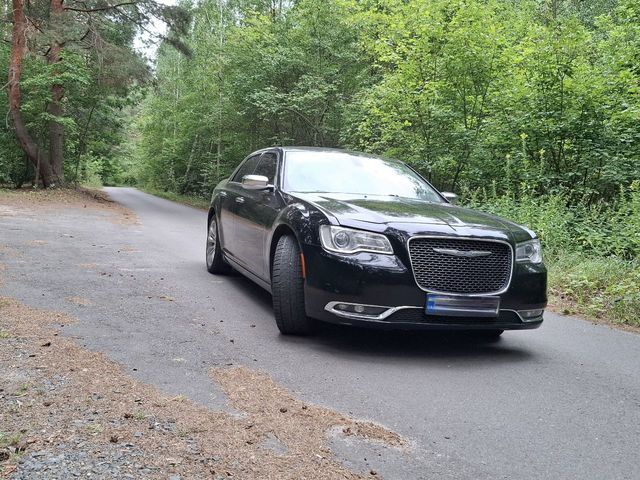 Chrysler 300C - зображення 4