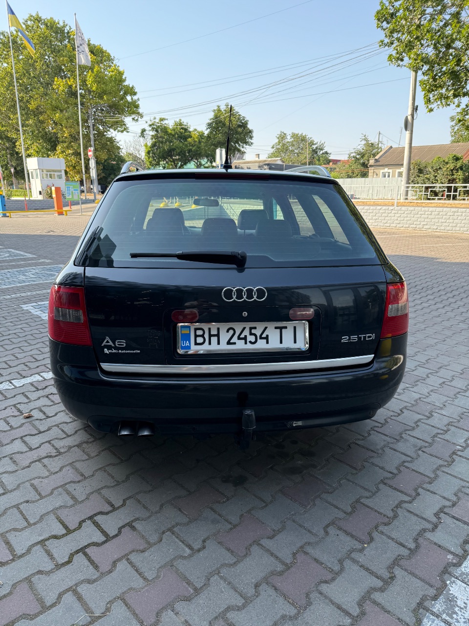 Audi A6 - фото 7