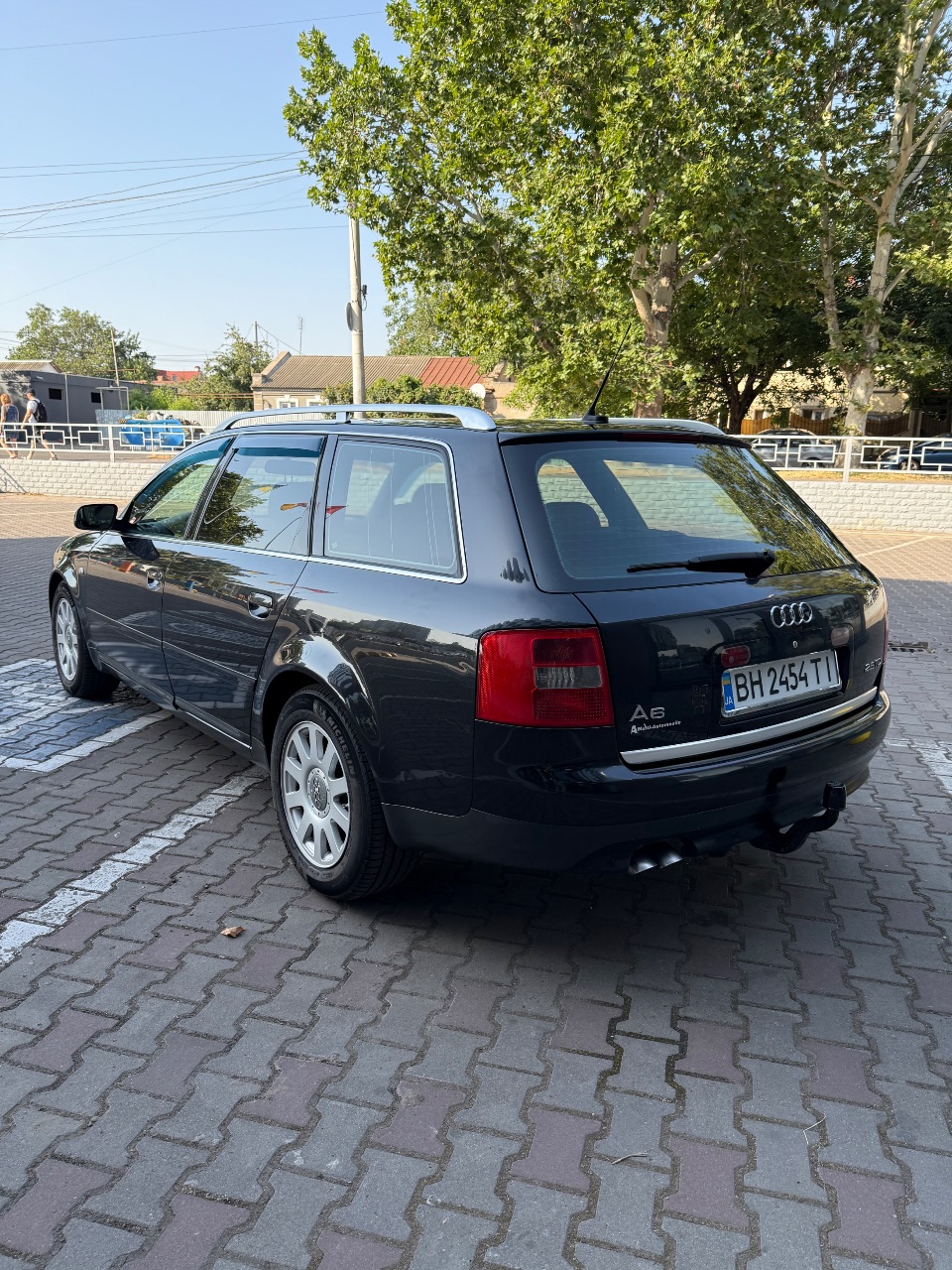 Audi A6 - фото 5