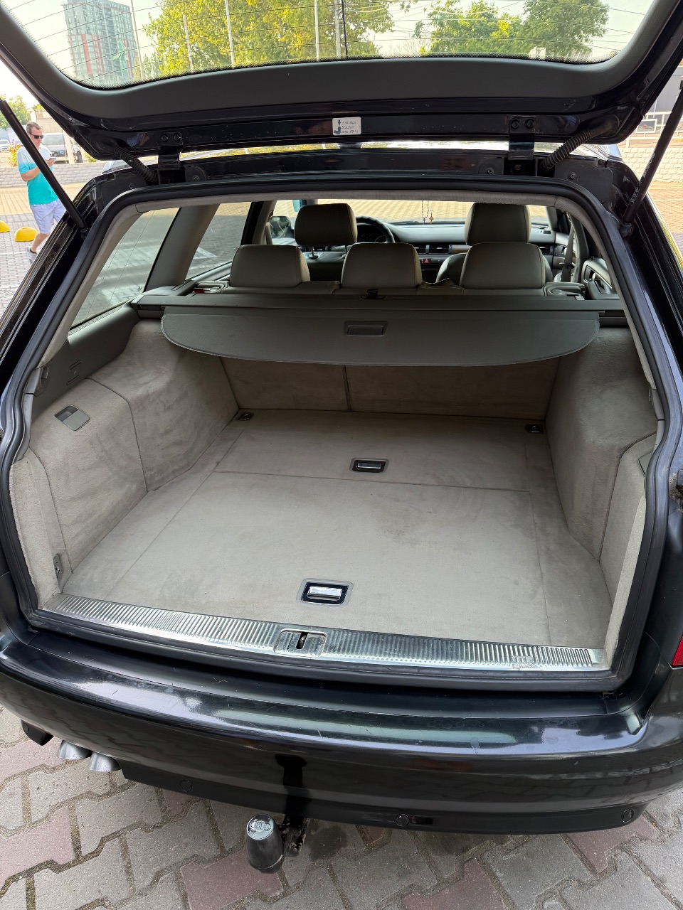 Audi A6 - фото 12