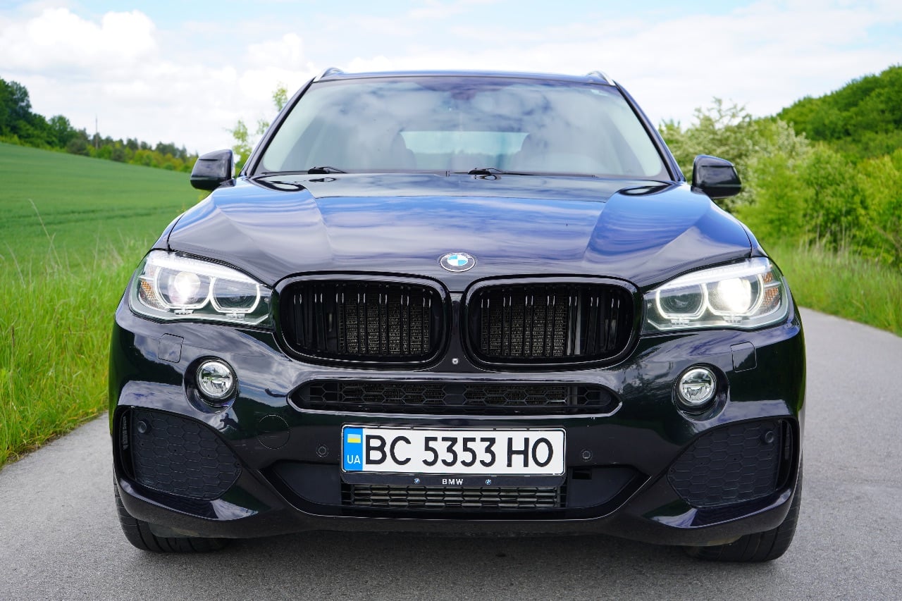 BMW X5 - фото 6