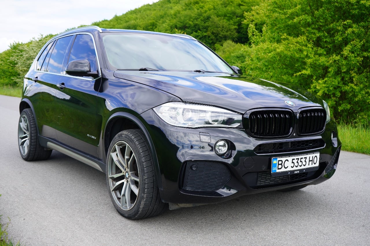 BMW X5 - фото 3