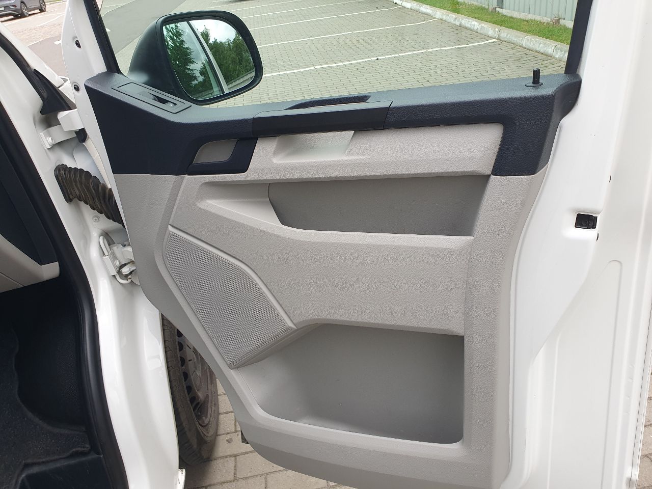 Volkswagen Transporter - фото 22