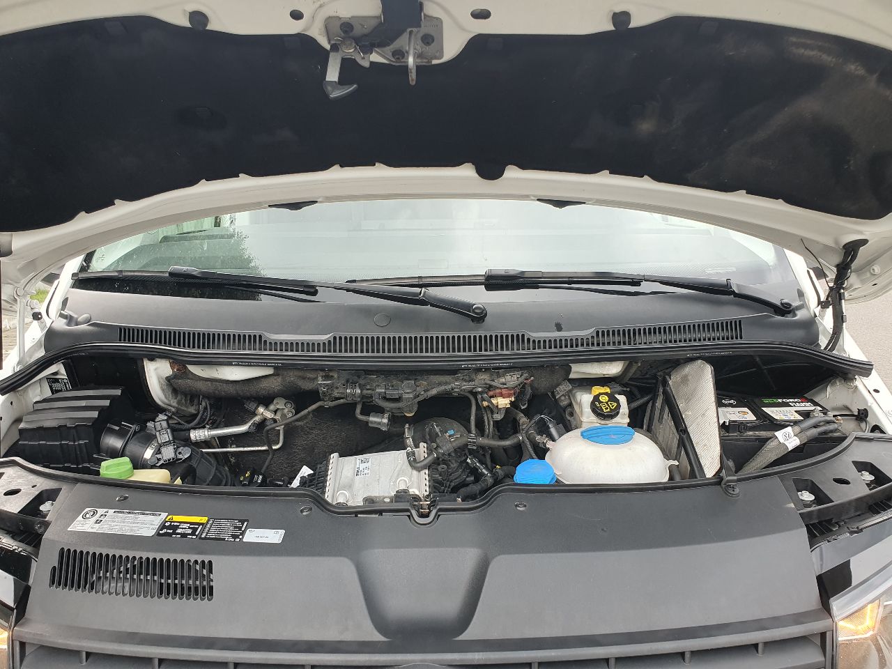 Volkswagen Transporter - фото 14