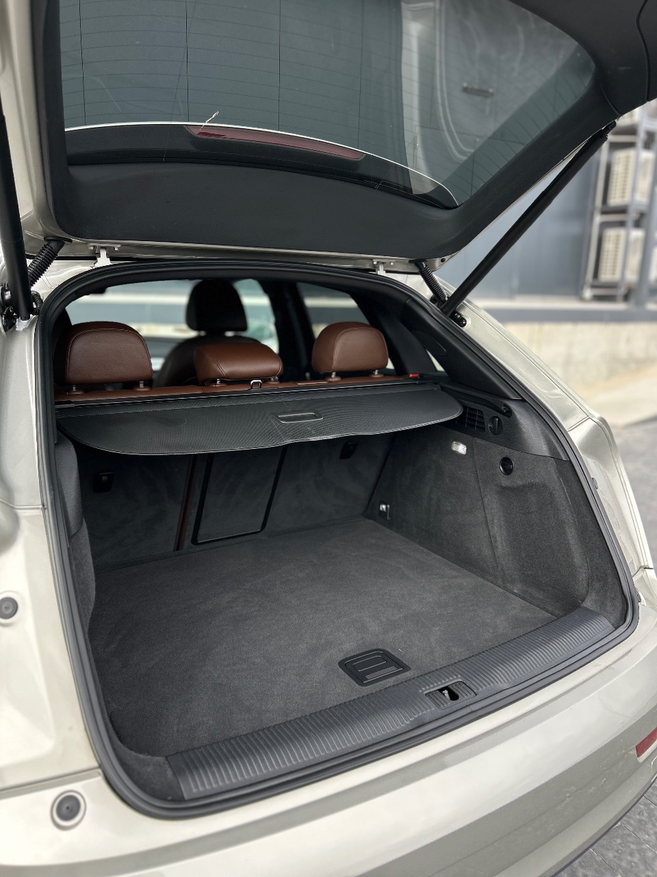 Audi Q3 - фото 39