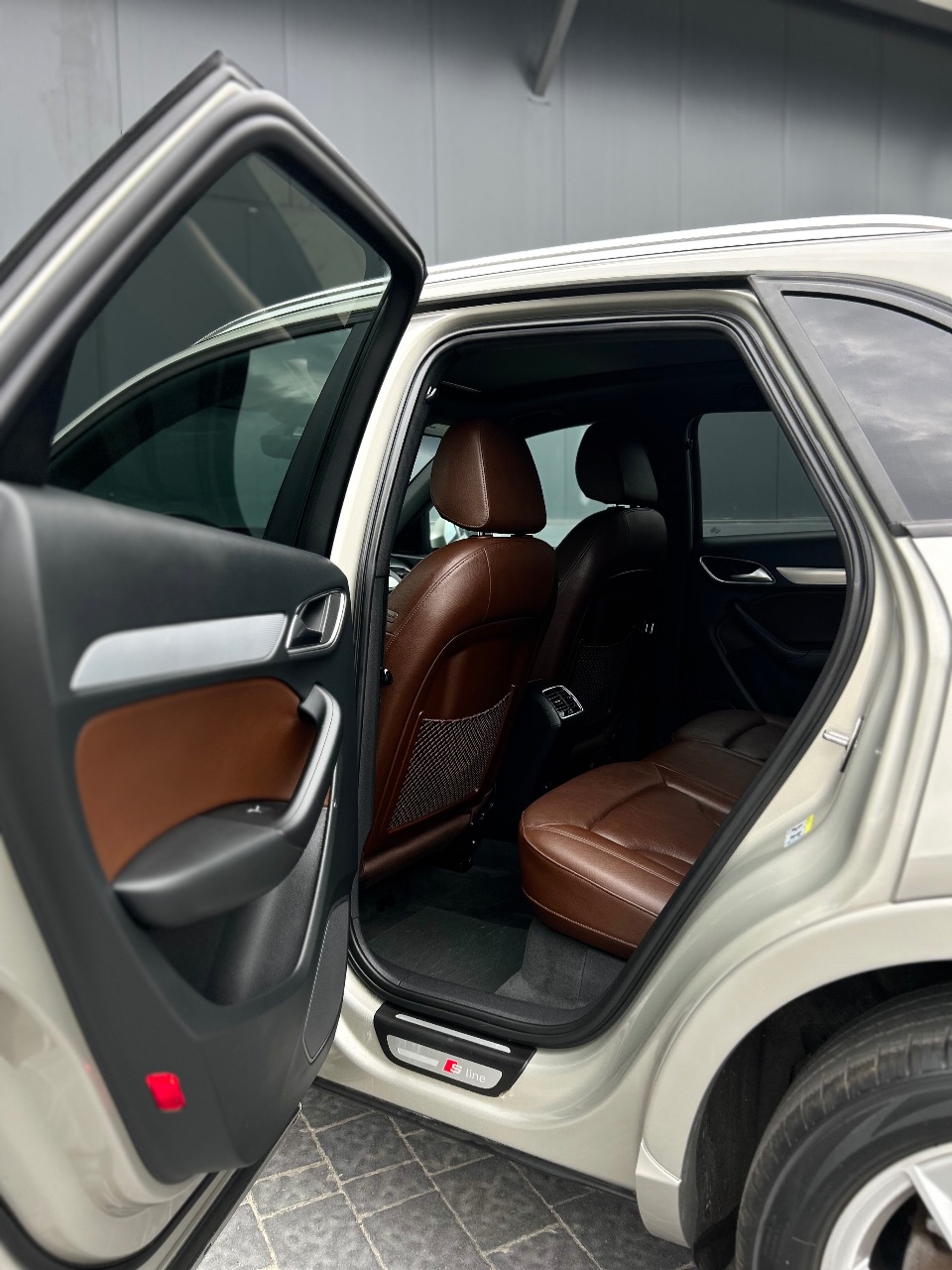 Audi Q3 - фото 33