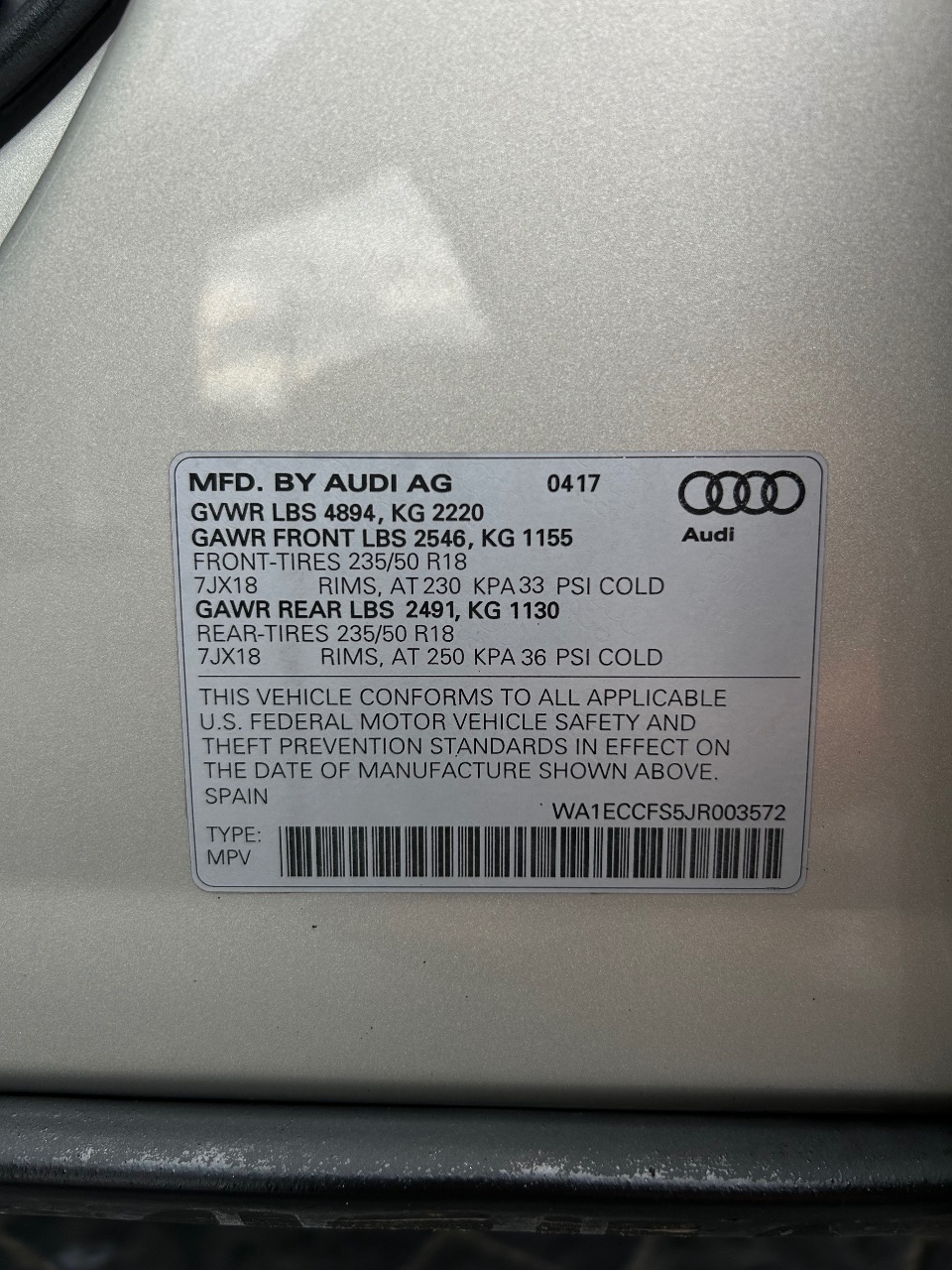 Audi Q3 - фото 30